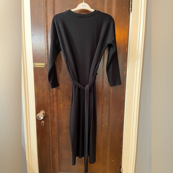 Russo Luxe Fleece Dress - Picture 4 of 7
